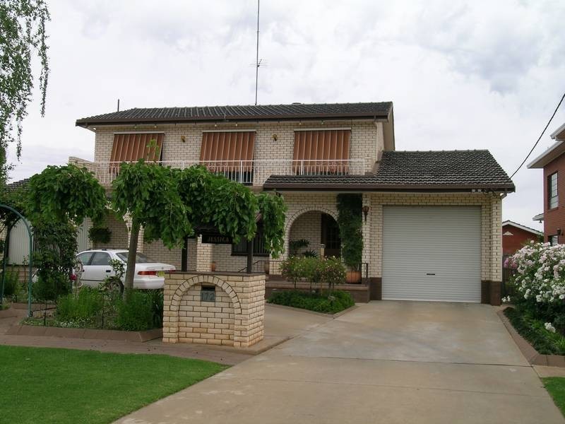 172 Merrigal Street, Griffith NSW 2680