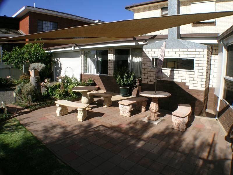 172 Merrigal Street, Griffith NSW 2680