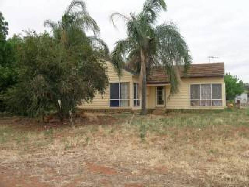 1 Slopes Road, Tharbogang NSW 2680