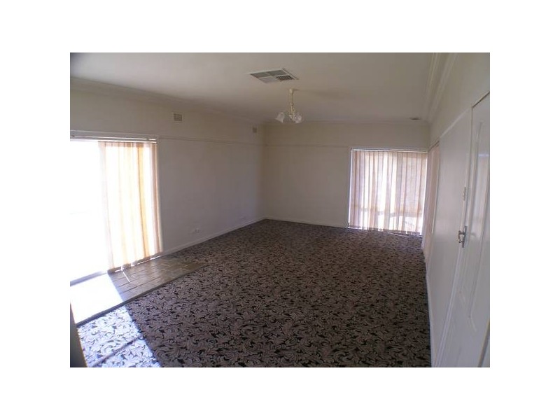 1 Slopes Road, Tharbogang NSW 2680