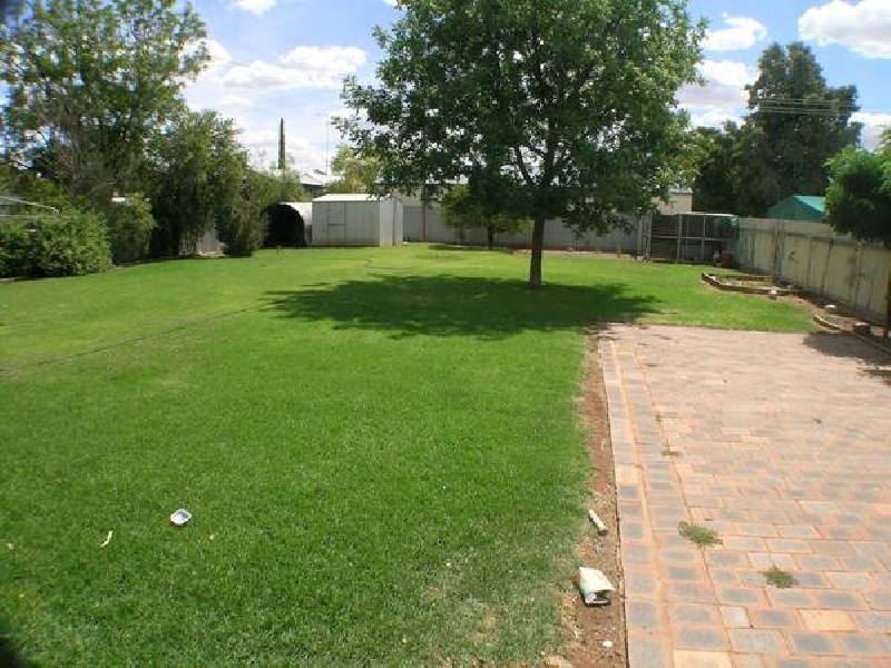 46 Mirrool Avenue, Yenda NSW 2681