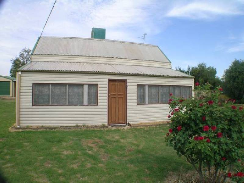 2 Ballandry Street, Whitton NSW 2705