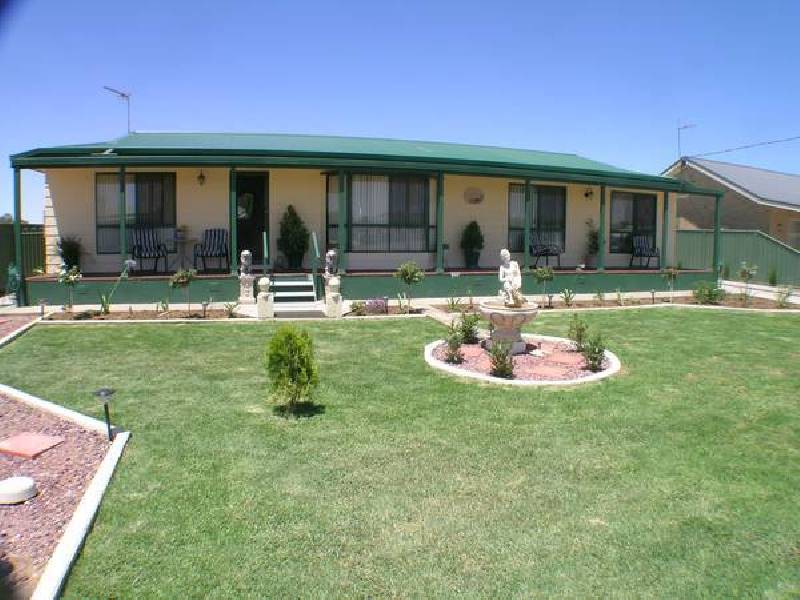 53 Barwidgee Blvd, Darlington Point NSW 2706