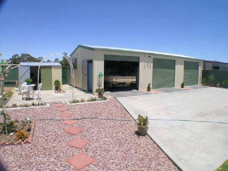 53 Barwidgee Blvd, Darlington Point NSW 2706
