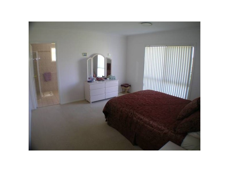 Powys Place, Griffith NSW 2680