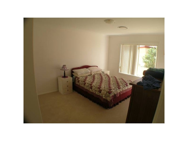 Powys Place, Griffith NSW 2680