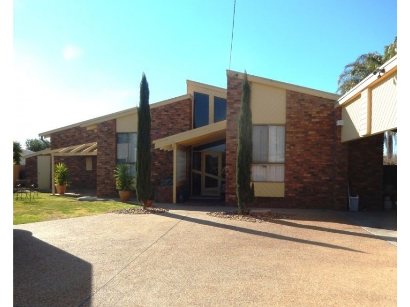 5 Musolino Place, Yoogali NSW 2680