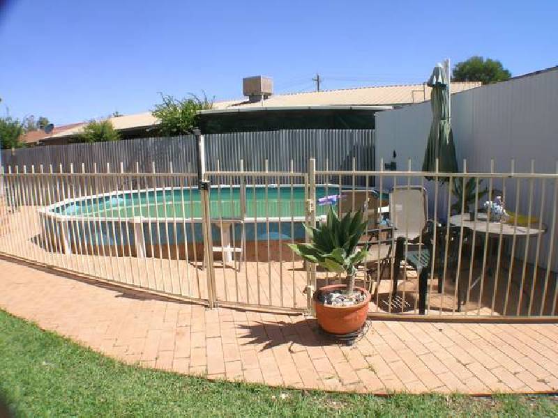 23 Railway Parade, Yenda NSW 2681