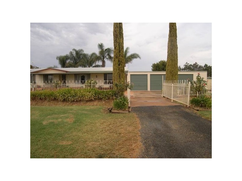 2401 Golf Course Road, Yenda NSW 2681