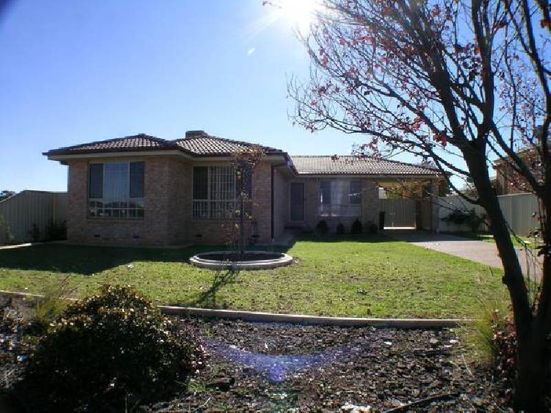 1 Gumcreek Court, Griffith NSW 2680