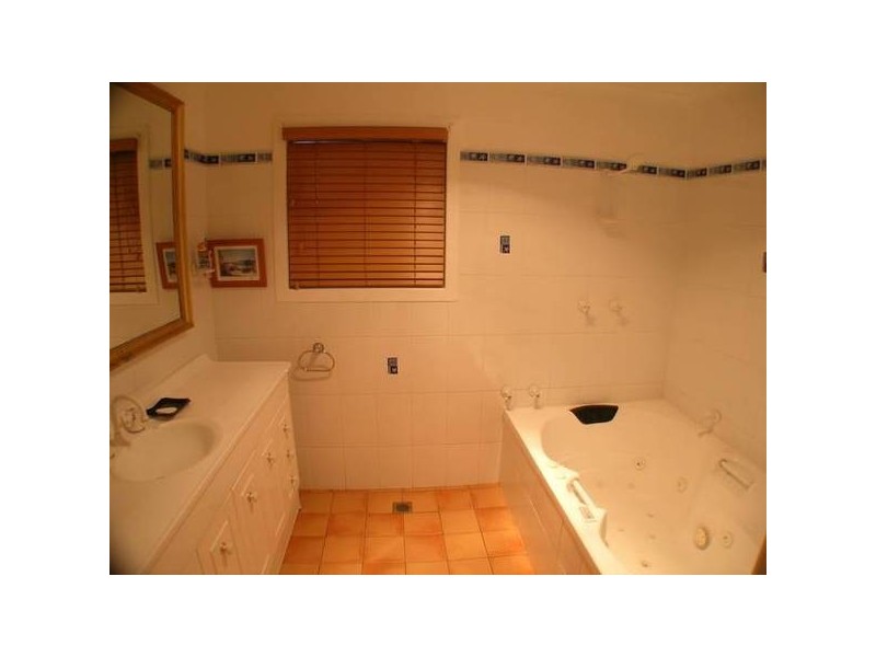 Davis Street, Beelbangera NSW 2680