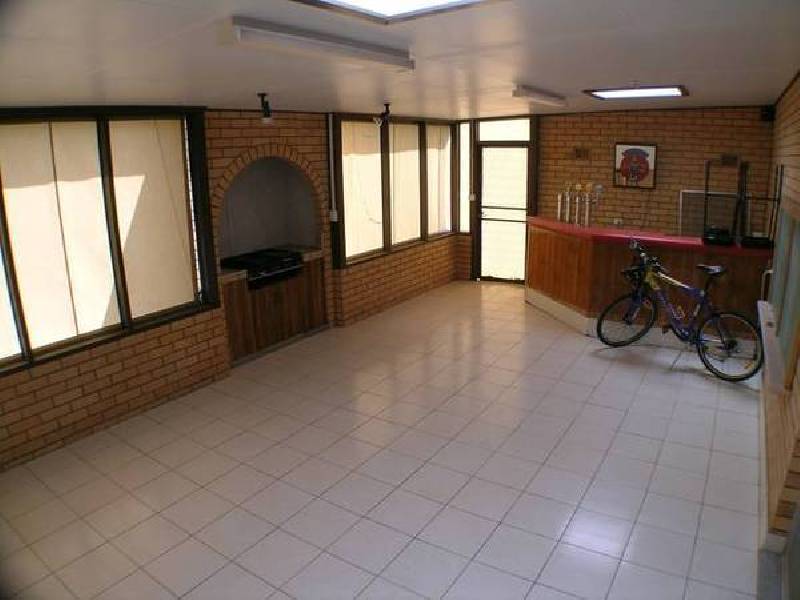 Ross Crescent, Griffith NSW 2680
