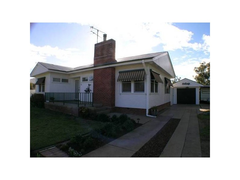 15 Hay Road, Darlington Point NSW 2706