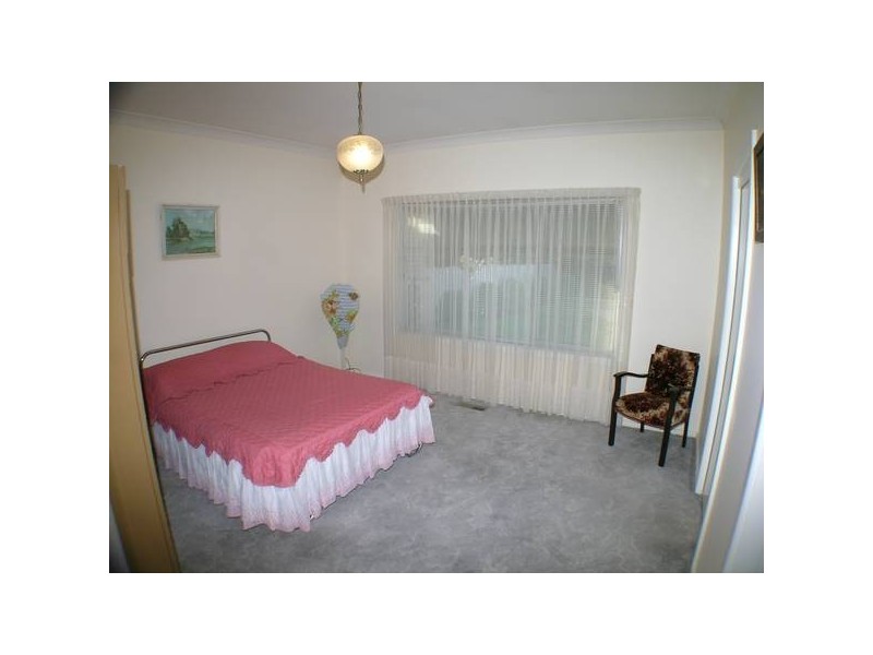 15 Hay Road, Darlington Point NSW 2706