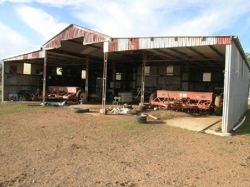 1611 Gribble Road, Yenda NSW 2681