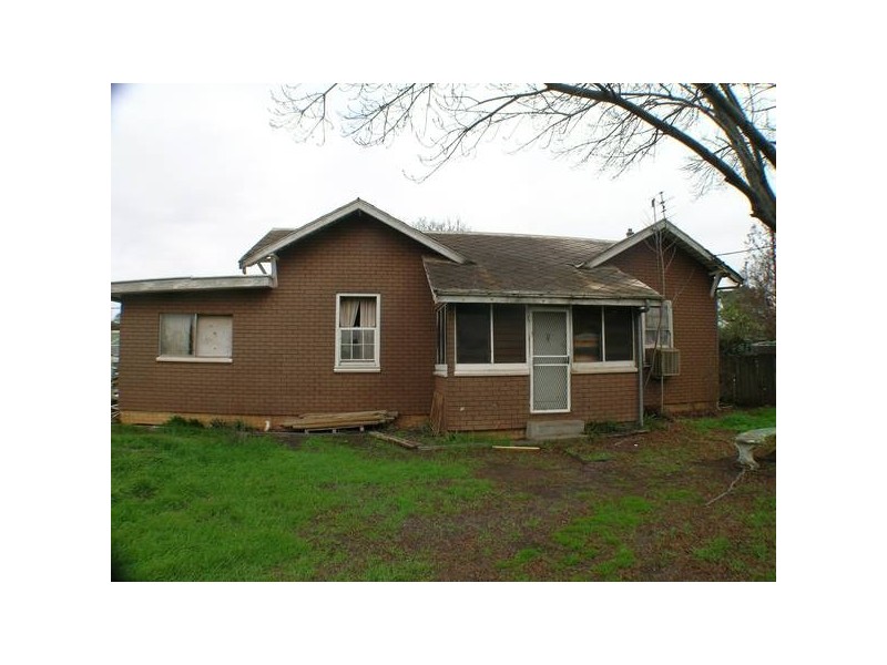 Young Street, Beelbangera NSW 2680