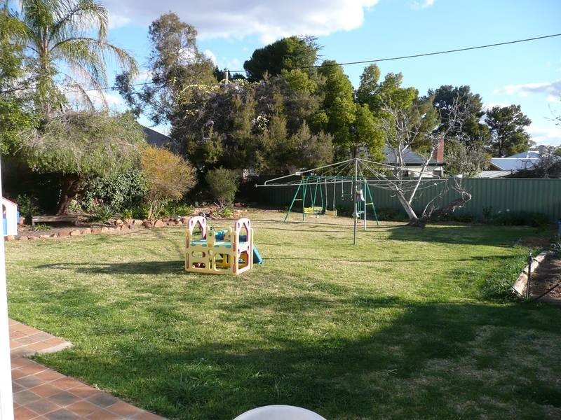 30 Wyangan Avenue, Griffith NSW 2680