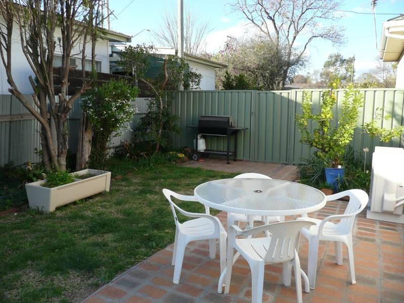 30 Wyangan Avenue, Griffith NSW 2680