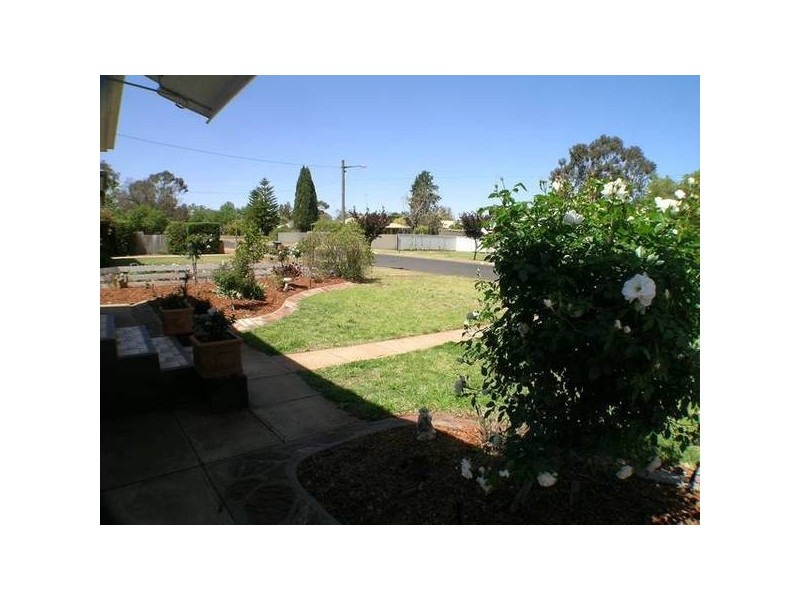 45 Gordon Avenue, Griffith NSW 2680
