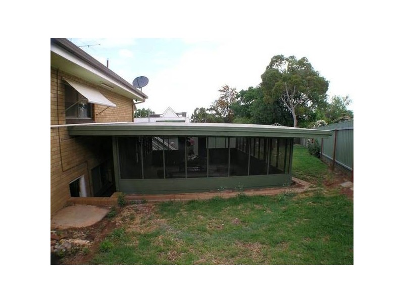 30 Hart Street, Griffith NSW 2680