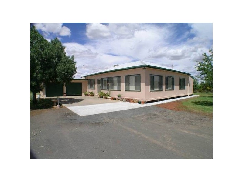 1338 Myall Park Road, Yenda NSW 2681