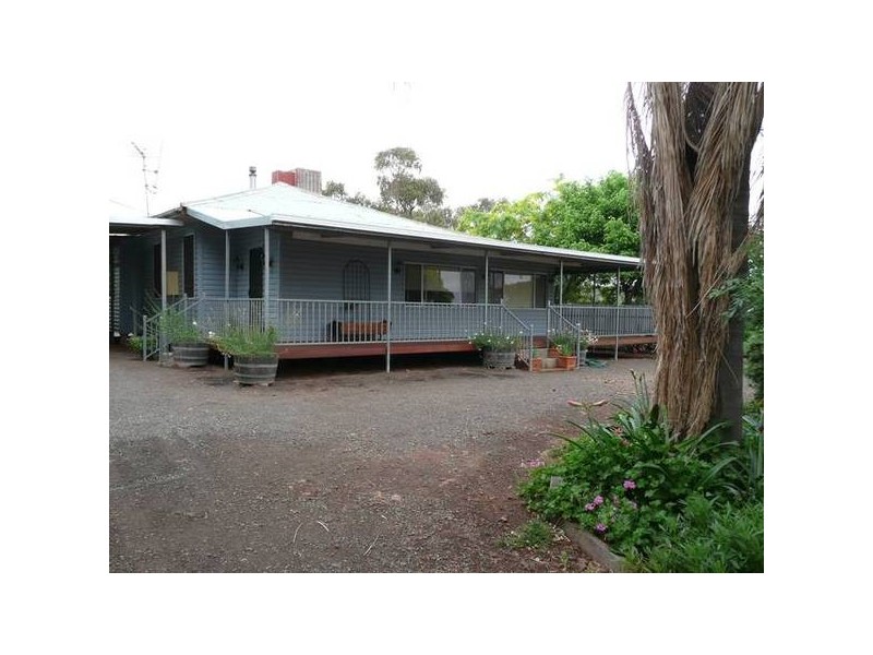 87 Myall Park Road, Yenda NSW 2681