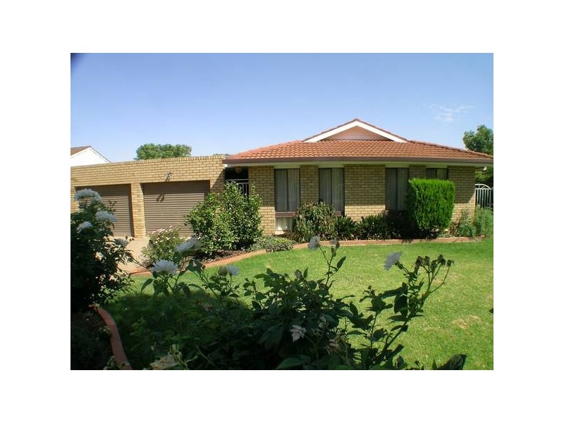 28 Burley Street, Griffith NSW 2680