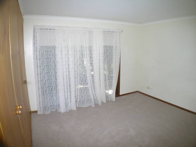 5 Burley Street, Griffith NSW 2680