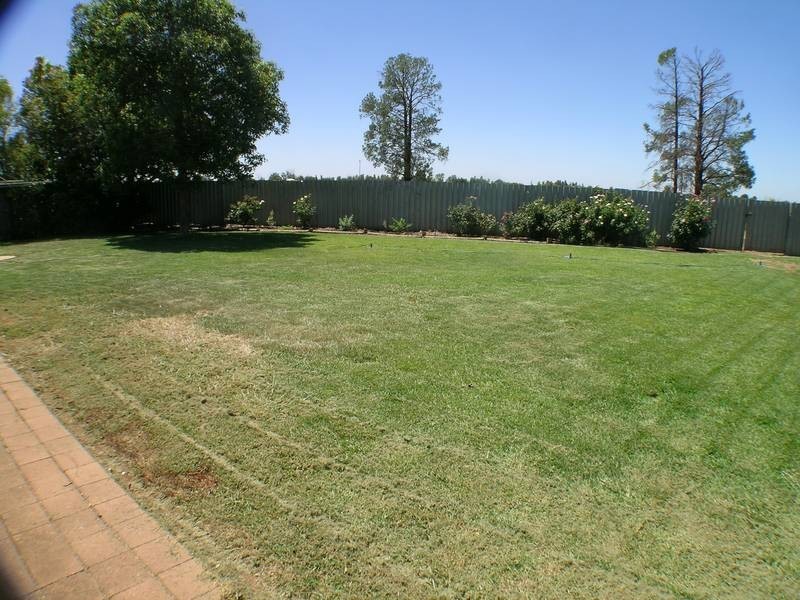 5 Burley Street, Griffith NSW 2680