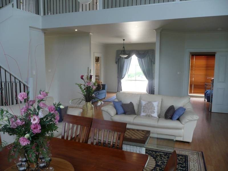 24 Mancini Drive, Lake Wyangan NSW 2680