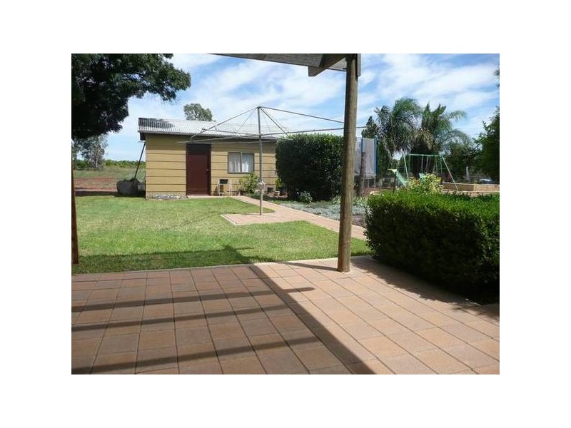 1197 Collins Road, Griffith NSW 2680