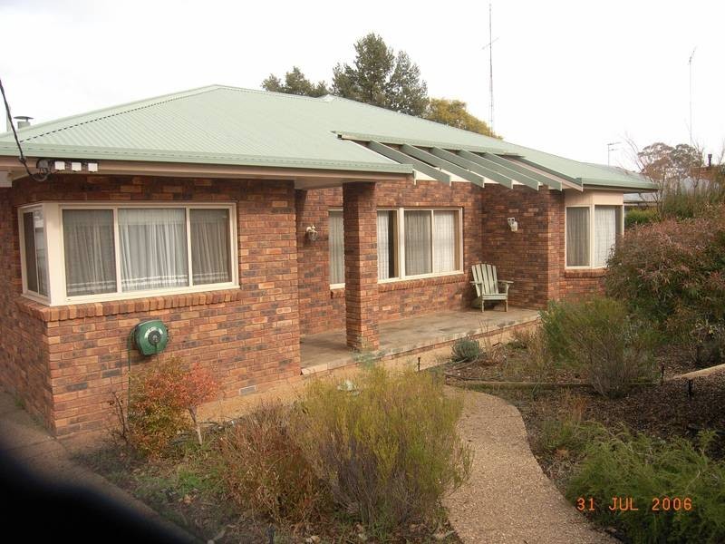 1/54 Messner Street, Griffith NSW 2680