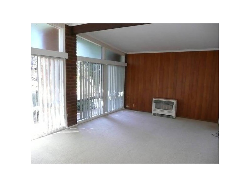 57 Ross Crescent, Griffith NSW 2680