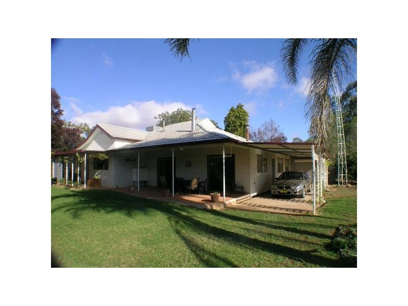 49 Kurrajong Street, Barellan NSW 2665