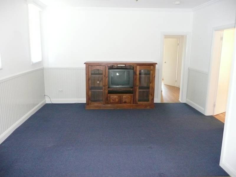 2 Park Lane, Darlington Point NSW 2706