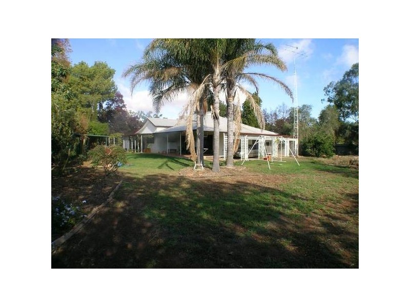 49 Kurrajong Street, Barellan NSW 2665