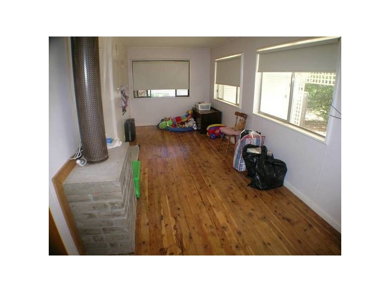 49 Kurrajong Street, Barellan NSW 2665