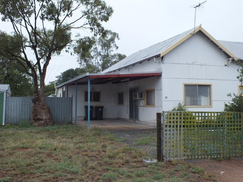 31 Bendee Street, Barellan NSW 2665