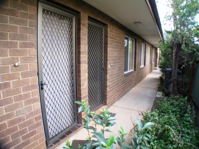 3/293 Wakaden Street, Griffith NSW 2680
