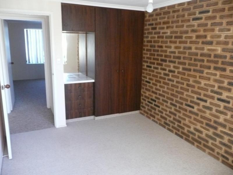 3/293 Wakaden Street, Griffith NSW 2680