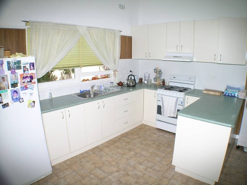 5 Baringa Street, Griffith NSW 2680