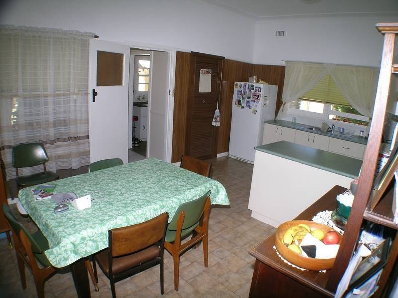 5 Baringa Street, Griffith NSW 2680