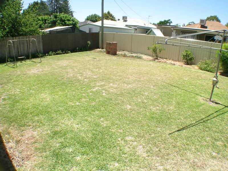 5 Baringa Street, Griffith NSW 2680