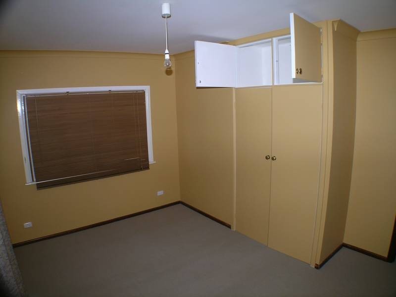 6 Chant Street, Darlington Point NSW 2706