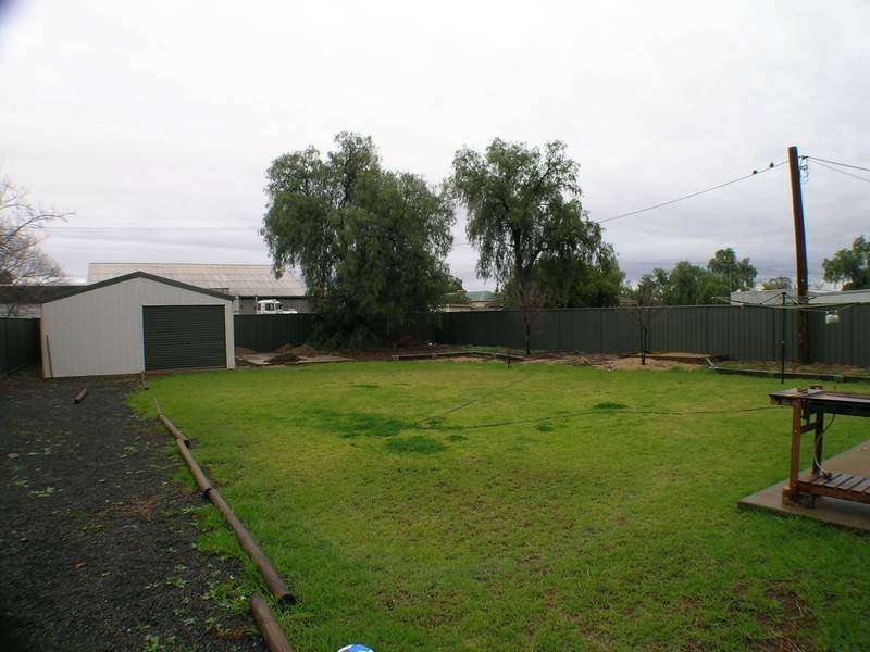 16 Stanbridge Street, Yenda NSW 2681