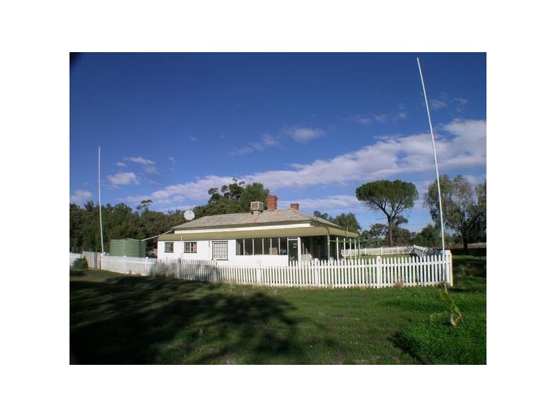 Murrumbidgee River Road, Carrathool NSW 2711