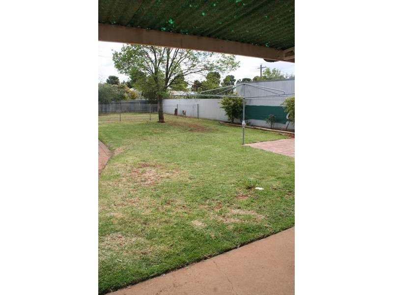 23 Griffin Avenue, Griffith NSW 2680