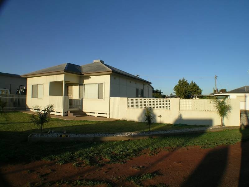 50/A Mirrool Avenue, Yenda NSW 2681