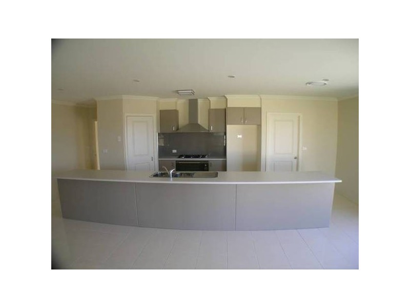 81 Clifton Boulevard, Griffith NSW 2680