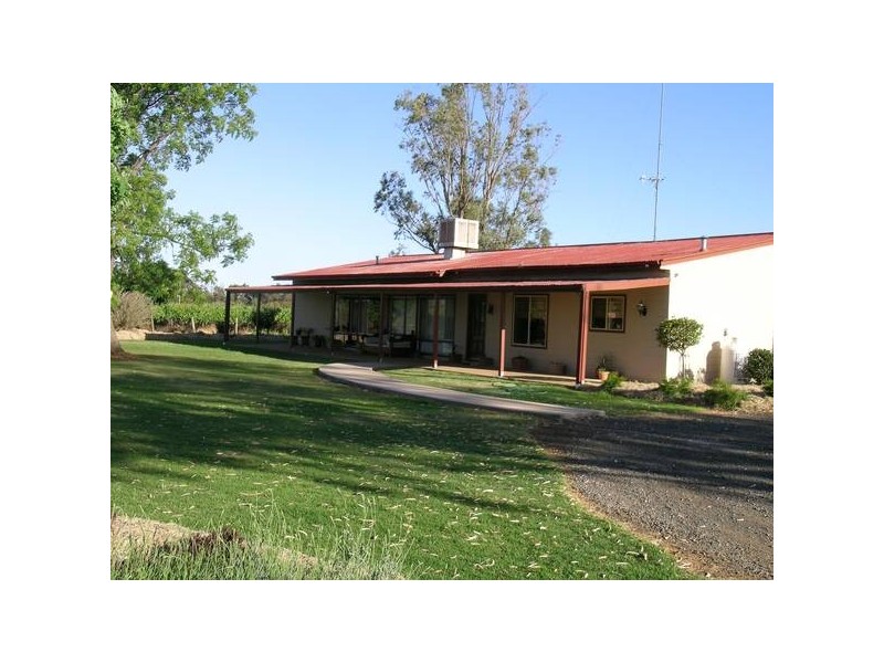 1352 Rodgers Road, Yenda NSW 2681